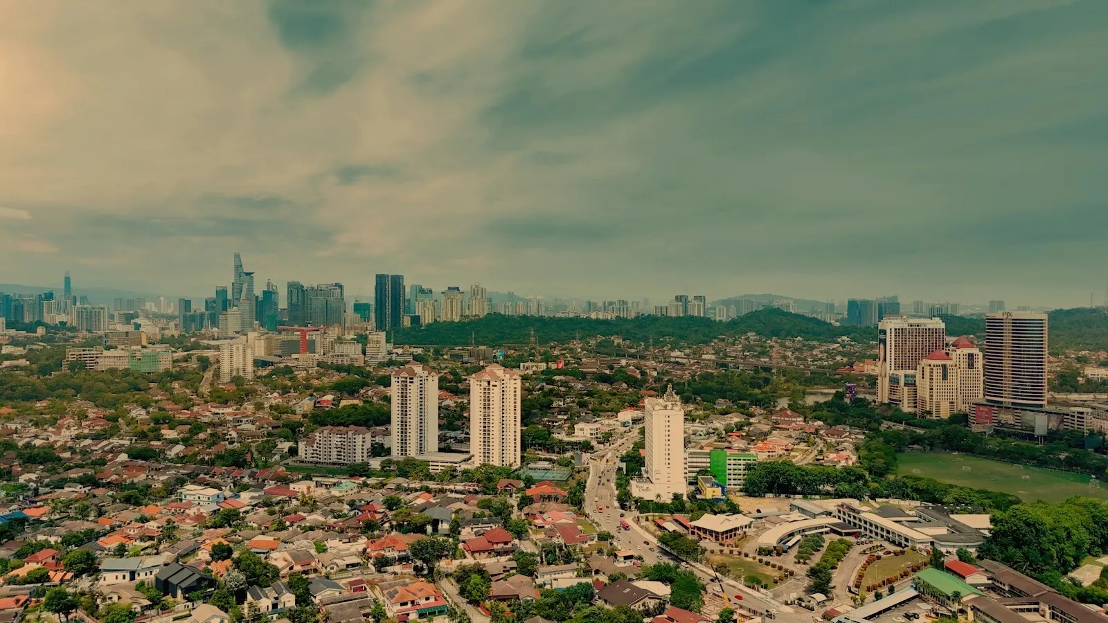 Accent Residences — aerial view of the area (artist's impression)
